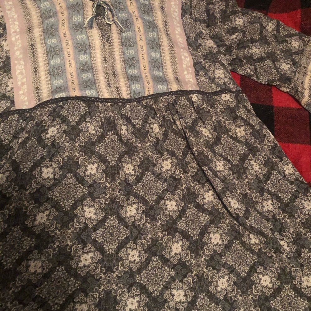 Women’s dress